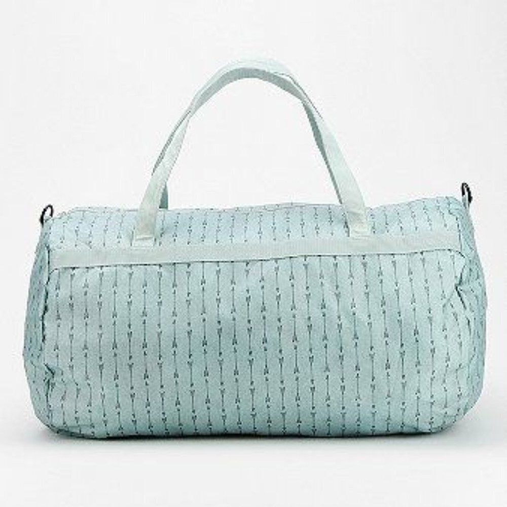 BDG Lightweight Nylon Arrow Print Duffle Gym Bag – Foldable & Travel-Ready NEW